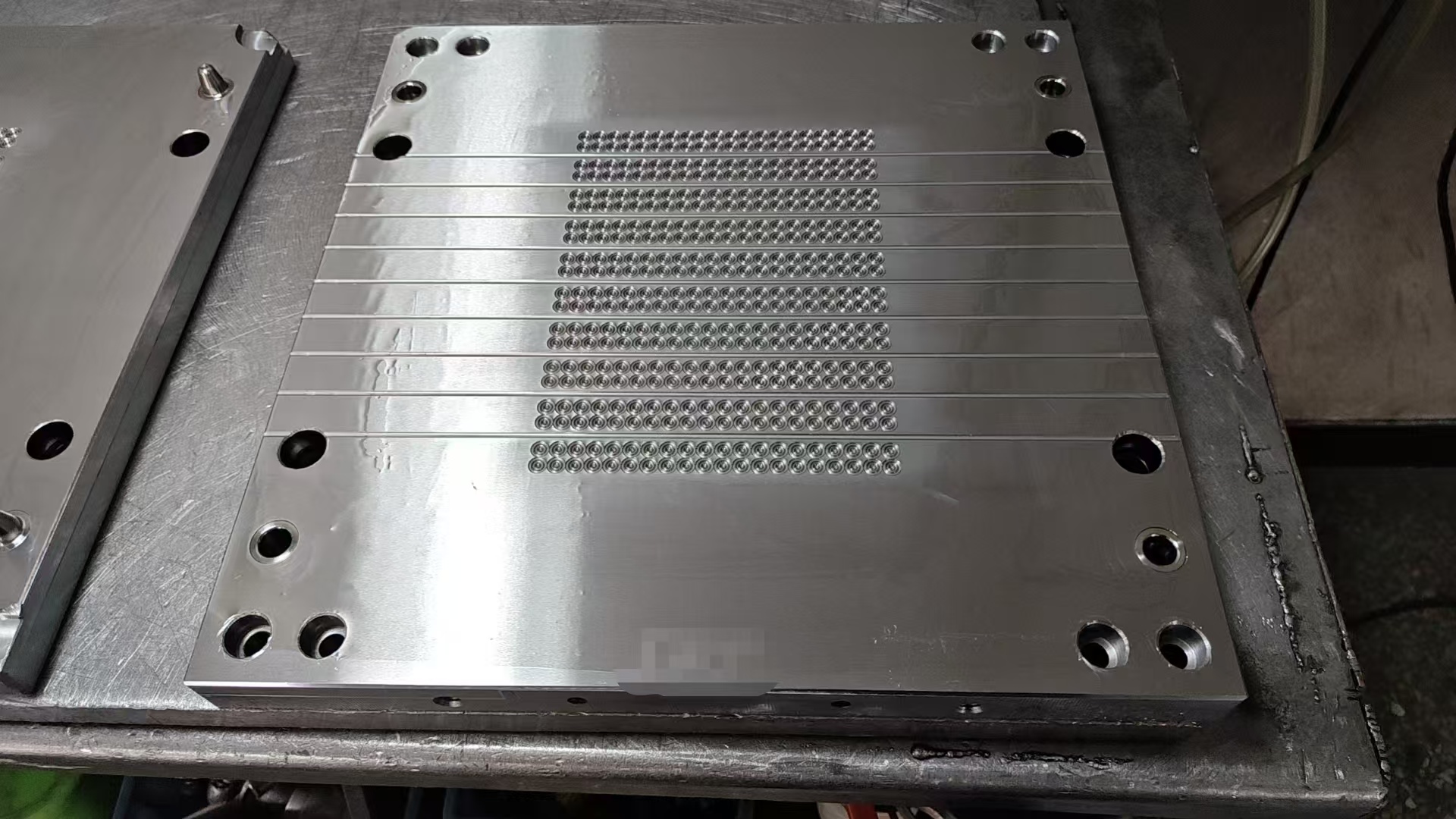 河源模具